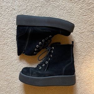 Tuk creeper sneaker boots